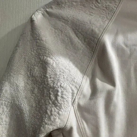 LULULEMON ATHLETICAEMBROIDERED DEFINE 1/4 ZIP PULLOVER JACKET SIZE 4